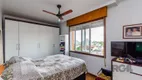 Foto 17 de Apartamento com 3 Quartos à venda, 75m² em Petrópolis, Porto Alegre