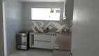 Foto 7 de Casa de Condomínio com 4 Quartos para alugar, 185m² em Buraquinho, Lauro de Freitas