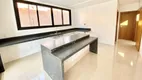 Foto 3 de Casa de Condomínio com 4 Quartos à venda, 455m² em Residencial Alphaville Flamboyant, Goiânia