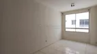 Foto 2 de Apartamento com 2 Quartos à venda, 44m² em Arthur Lundgren I, Paulista