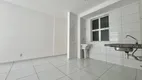 Foto 4 de Apartamento com 3 Quartos à venda, 59m² em Recanto das Palmeiras, Teresina
