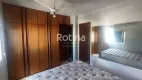 Foto 16 de Apartamento com 3 Quartos para alugar, 77m² em Alto Umuarama, Uberlândia