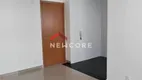 Foto 3 de Apartamento com 2 Quartos à venda, 45m² em Jardim América, Maringá