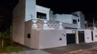 Foto 2 de Casa com 2 Quartos à venda, 78m² em Cidade Jardim, Uberlândia