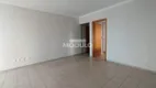 Foto 2 de Apartamento com 4 Quartos à venda, 95m² em Santa Mônica, Uberlândia