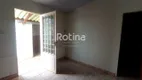 Foto 2 de Casa com 2 Quartos para alugar, 60m² em Jardim Patrícia, Uberlândia