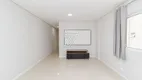 Foto 2 de Apartamento com 2 Quartos à venda, 58m² em Água Verde, Curitiba