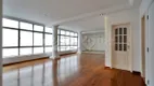 Foto 2 de Apartamento com 3 Quartos à venda, 208m² em Higienópolis, São Paulo