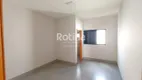 Foto 5 de Casa com 3 Quartos à venda, 80m² em Novo Mundo, Uberlândia