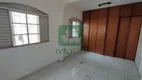 Foto 11 de Casa com 3 Quartos para alugar, 184m² em Centro, Uberlândia