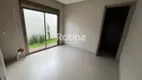 Foto 12 de Casa com 4 Quartos para alugar, 230m² em Granja Marileusa , Uberlândia