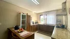 Foto 3 de Casa com 4 Quartos à venda, 236m² em Floresta, Joinville