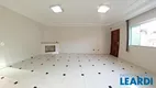 Foto 2 de Sobrado com 3 Quartos à venda, 248m² em Vila Romana, São Paulo