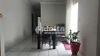 Foto 3 de Casa com 3 Quartos à venda, 147m² em Planalto, Uberlândia