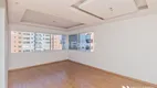 Foto 3 de Apartamento com 2 Quartos à venda, 87m² em Passo da Areia, Porto Alegre