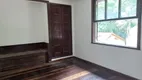 Foto 2 de Apartamento com 3 Quartos para alugar, 99m² em Carangola, Petrópolis