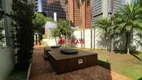 Foto 24 de Flat com 3 Quartos para alugar, 126m² em Jardins, São Paulo