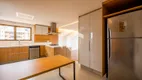 Foto 11 de Apartamento com 3 Quartos à venda, 160m² em Cambuí, Campinas