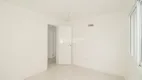 Foto 11 de Apartamento com 2 Quartos para alugar, 74m² em Passo da Areia, Porto Alegre