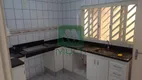 Foto 14 de Casa com 3 Quartos para alugar, 120m² em Osvaldo Rezende, Uberlândia