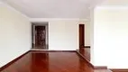 Foto 3 de Apartamento com 4 Quartos para venda ou aluguel, 220m² em Moema, São Paulo