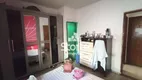 Foto 4 de Casa com 5 Quartos à venda, 360m² em Santa Mônica, Uberlândia