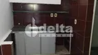 Foto 18 de Imóvel Comercial com 3 Quartos para alugar, 225m² em Cazeca, Uberlândia