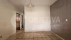 Foto 32 de Casa com 3 Quartos para alugar, 189m² em Santa Mônica, Uberlândia