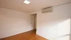 Foto 19 de Apartamento com 4 Quartos para alugar, 330m² em Pacaembu, São Paulo