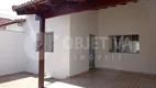 Foto 6 de Casa com 2 Quartos para alugar, 80m² em Martins, Uberlândia