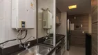 Foto 12 de Apartamento com 2 Quartos à venda, 82m² em Passo da Areia, Porto Alegre