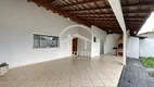 Foto 14 de Casa com 3 Quartos para alugar, 235m² em Tubalina, Uberlândia