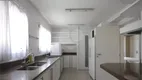 Foto 31 de Apartamento com 3 Quartos à venda, 226m² em Higienópolis, São Paulo