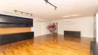 Foto 2 de Apartamento com 3 Quartos à venda, 209m² em Itaim Bibi, São Paulo
