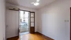Foto 6 de Apartamento com 3 Quartos à venda, 77m² em Moinhos de Vento, Porto Alegre