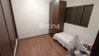 Foto 10 de Casa com 3 Quartos à venda, 197m² em Segismundo Pereira, Uberlândia