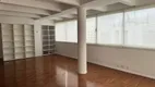 Foto 3 de Apartamento com 3 Quartos à venda, 200m² em Jardim Europa, São Paulo