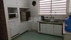 Foto 15 de Casa com 4 Quartos para alugar, 257m² em Cambuí, Campinas