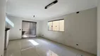 Foto 7 de Sobrado com 3 Quartos à venda, 156m² em California, Londrina