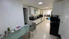 Foto 12 de Apartamento com 3 Quartos à venda, 200m² em Barro Vermelho, Natal