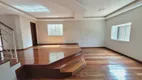 Foto 6 de Casa com 3 Quartos para alugar, 380m² em Cidade Jardim, Uberlândia