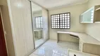 Foto 23 de Sobrado com 5 Quartos à venda, 225m² em Jardim América, Goiânia