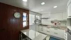 Foto 29 de Apartamento com 3 Quartos à venda, 190m² em Pitangueiras, Guarujá