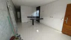 Foto 4 de Casa com 2 Quartos à venda, 68m² em Balneario Copacabana, Caraguatatuba