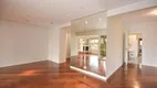 Foto 6 de Apartamento com 3 Quartos para alugar, 165m² em Jardim Europa, São Paulo