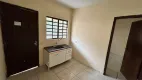 Foto 3 de Casa com 2 Quartos para alugar, 60m² em Santa Rita 1, Londrina