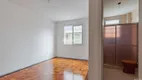 Foto 3 de Apartamento com 2 Quartos à venda, 57m² em São João, Porto Alegre