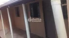 Foto 17 de Casa com 5 Quartos à venda, 165m² em Santa Mônica, Uberlândia