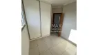 Foto 3 de Apartamento com 2 Quartos à venda, 54m² em Santa Mônica, Uberlândia