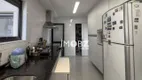 Foto 5 de Apartamento com 3 Quartos à venda, 226m² em Villaggio Panamby, São Paulo